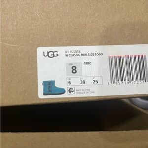 Ugg boots brand new unique color